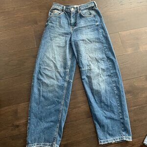 Urban Outfitter BDG Logan Buckle Baggy Boyfriend Jean 27